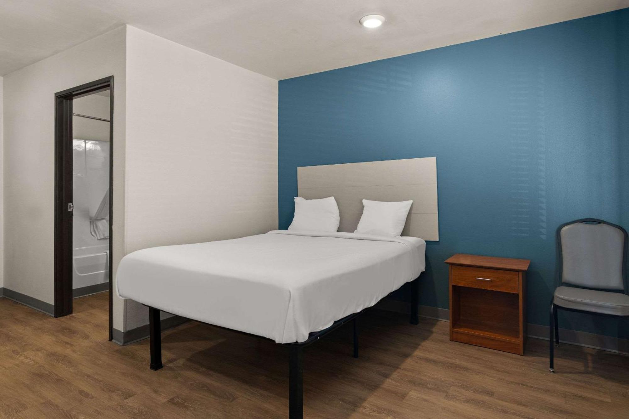 Woodspring Suites Champaign Near University Ngoại thất bức ảnh